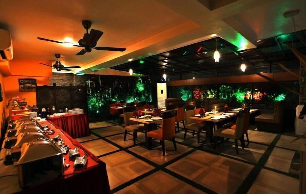 Kaisons Inn New Delhi Ngoại thất bức ảnh
