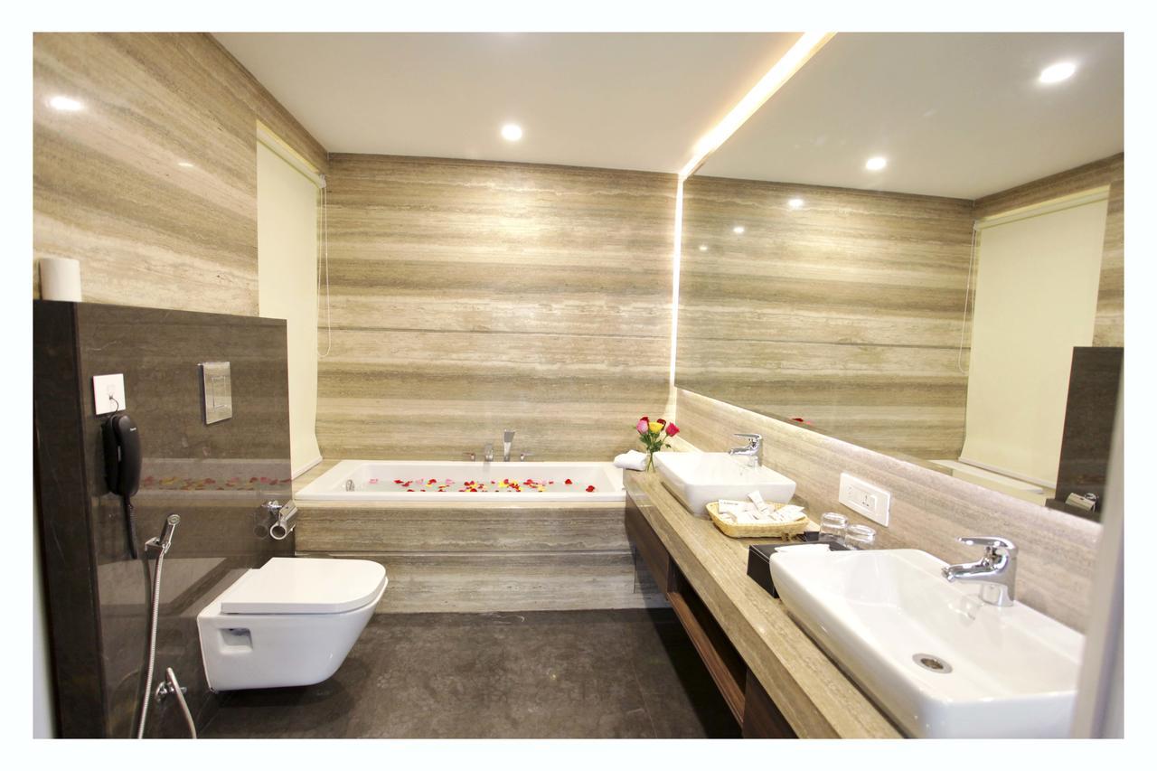 Kaisons Inn New Delhi Ngoại thất bức ảnh
