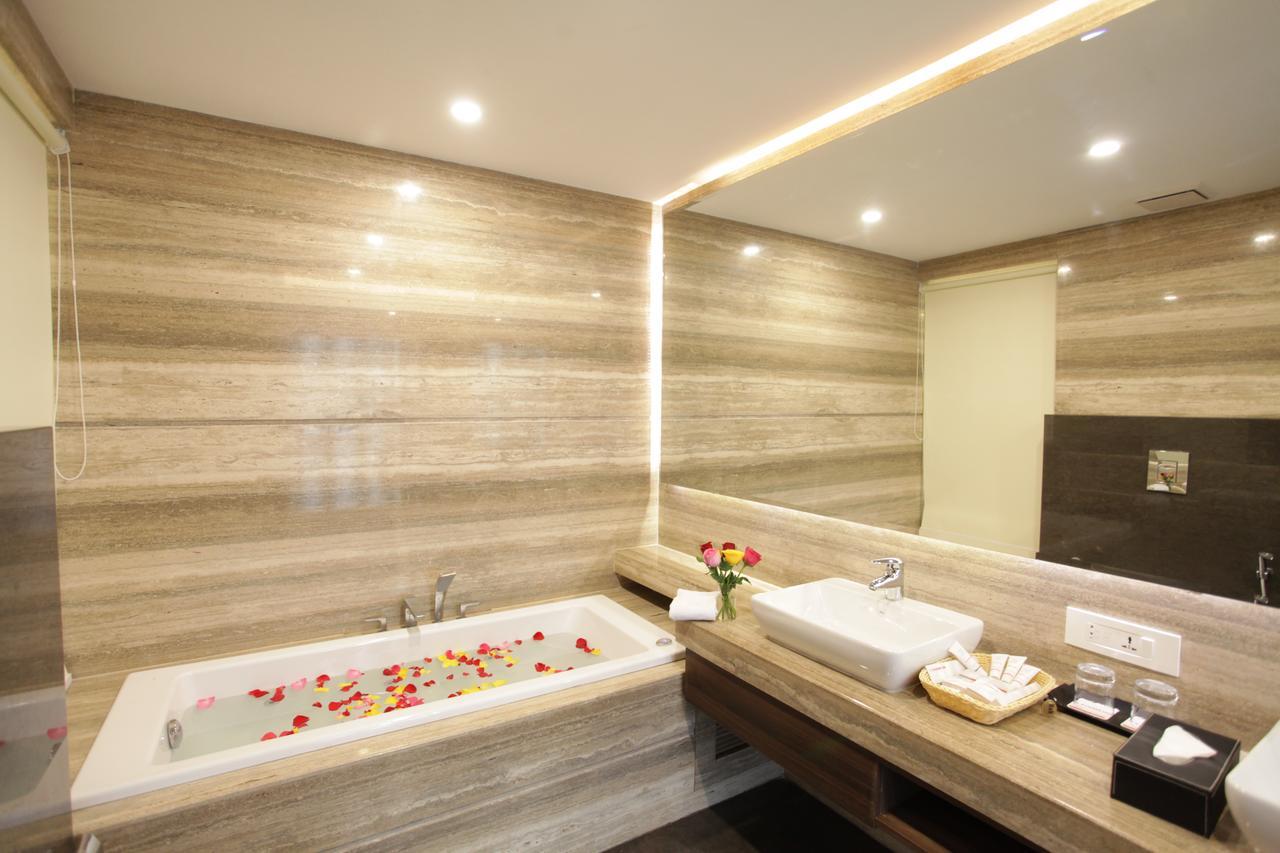 Kaisons Inn New Delhi Ngoại thất bức ảnh